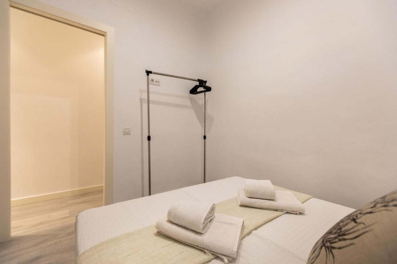Pere Serafi 2 Bedroom Apartment Barcelona Exterior foto
